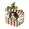 Миниатюрная новогодняя шкатулка Собака в праздничной коробке