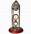 Настольный сувенир с часами. термометром и вращающимся стеклянны